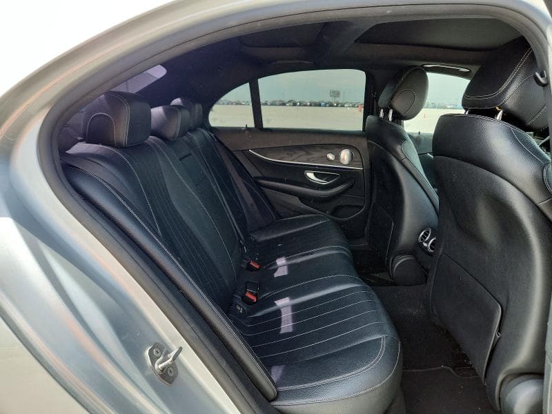 2017 MERCEDES-BENZ E 300 300 10