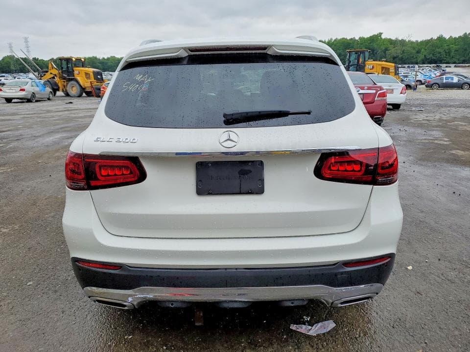 2021 MERCEDES-BENZ GLC 300 300 6