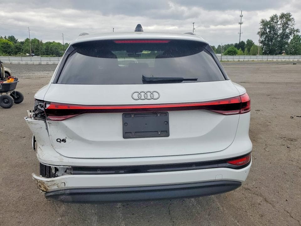2025 AUDI Q6 E-TRON PREMIUM PREMIUM 6