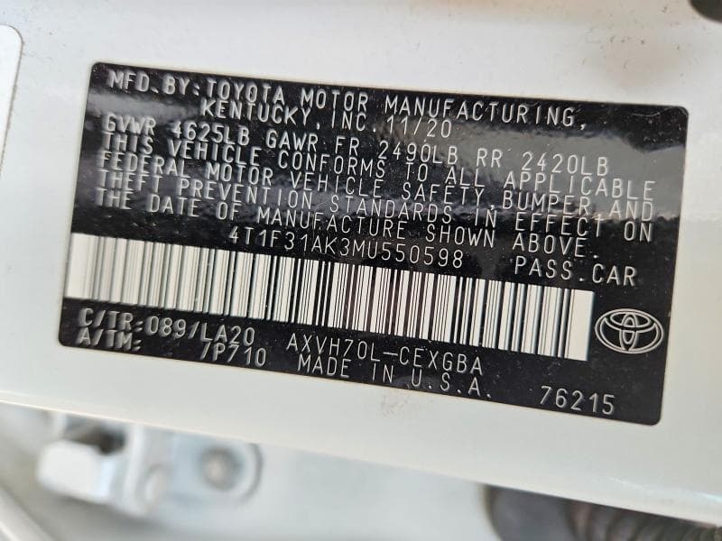 2021 TOYOTA CAMRY XLE 12