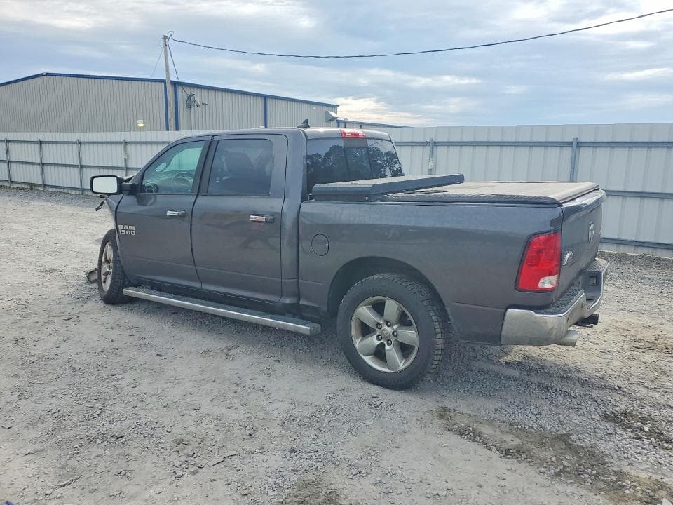 2017 RAM 1500 SLT 2