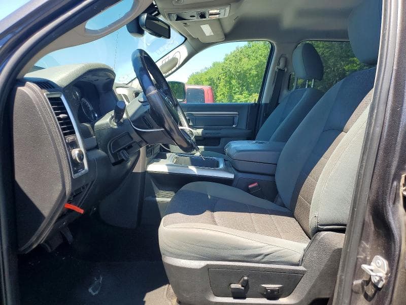 2017 RAM 1500 SLT 7