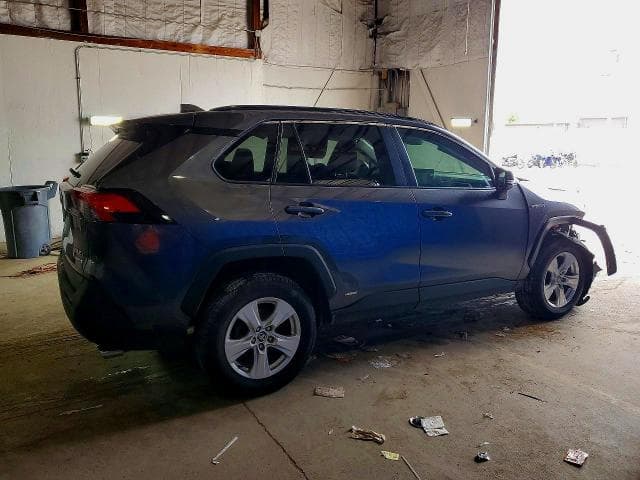 2021 TOYOTA RAV4 HYBRID XLE 3
