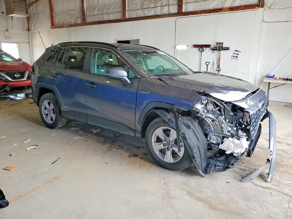 2021 TOYOTA RAV4 HYBRID XLE 4