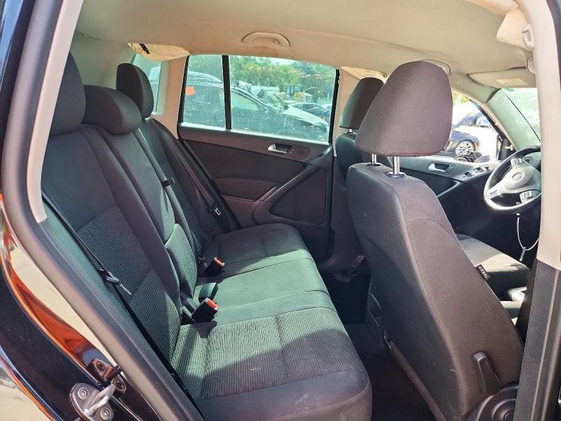 2018 VOLKSWAGEN TIGUAN LIMITED 11