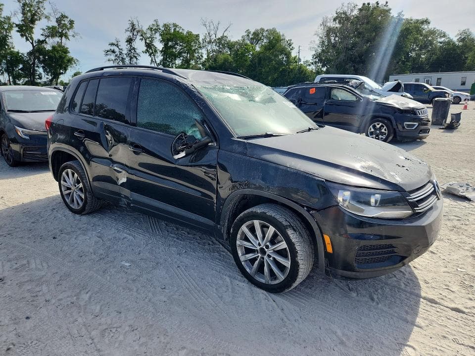 2018 VOLKSWAGEN TIGUAN LIMITED 4