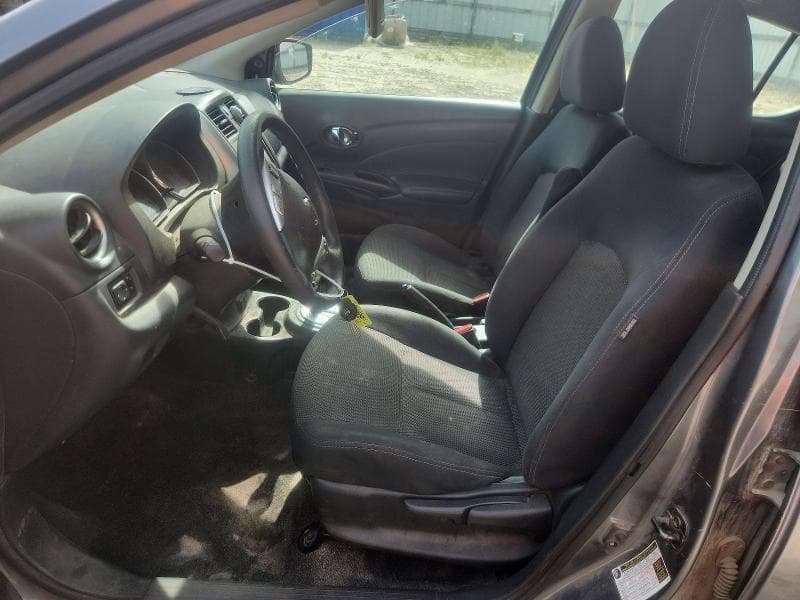 2019 NISSAN VERSA SV 7