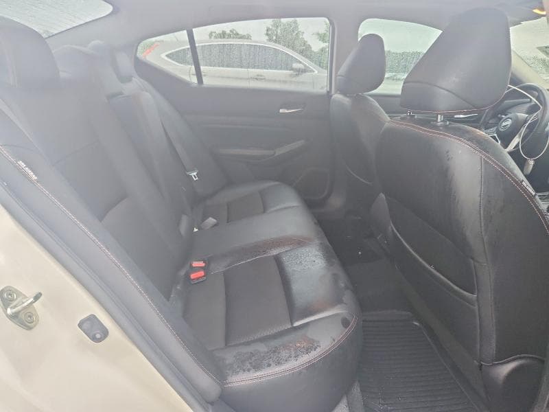 2020 NISSAN ALTIMA SR 10