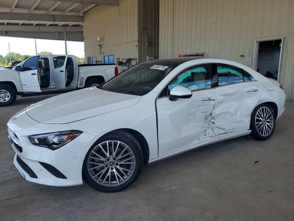 2023 MERCEDES-BENZ CLA 250