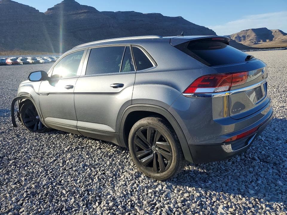 2021 VOLKSWAGEN ATLAS CROSS SPORT SE 2