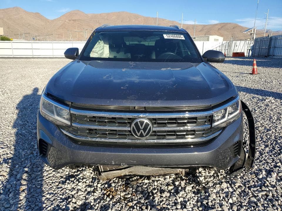 2021 VOLKSWAGEN ATLAS CROSS SPORT SE 5