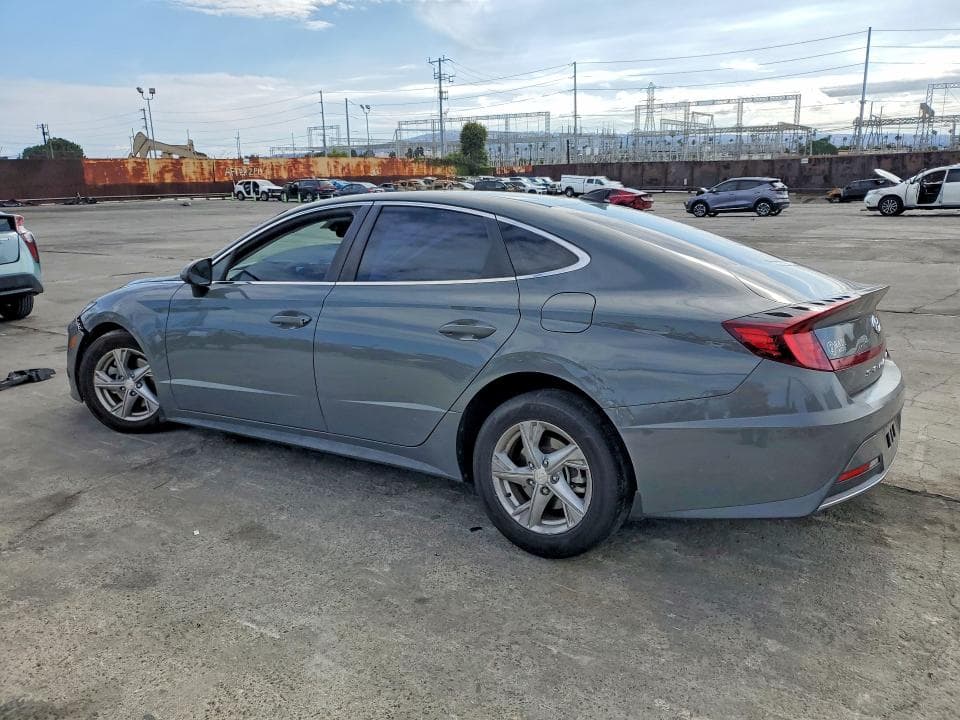 2020 HYUNDAI SONATA SE 2