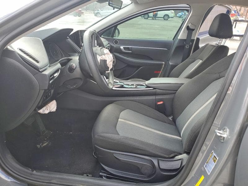 2020 HYUNDAI SONATA SE 7