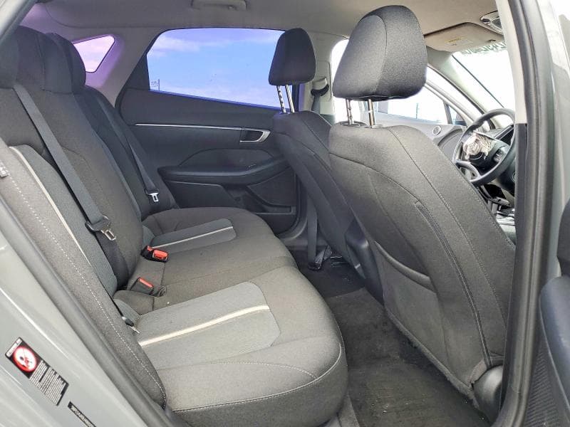 2020 HYUNDAI SONATA SE 10