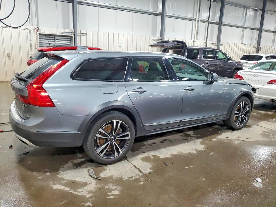 2019 VOLVO V90 CROSS COUNTRY T5 MOMENTUM T5 MOMENTUM 3
