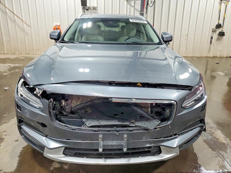 2019 VOLVO V90 CROSS COUNTRY T5 MOMENTUM T5 MOMENTUM 5