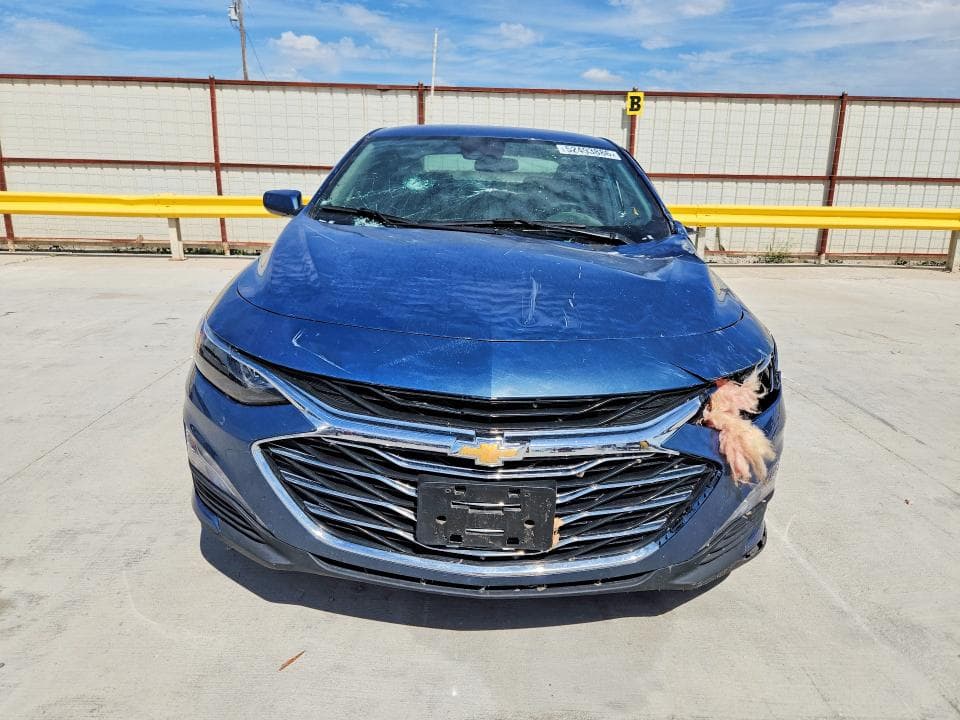 2024 CHEVROLET MALIBU LT LT 5