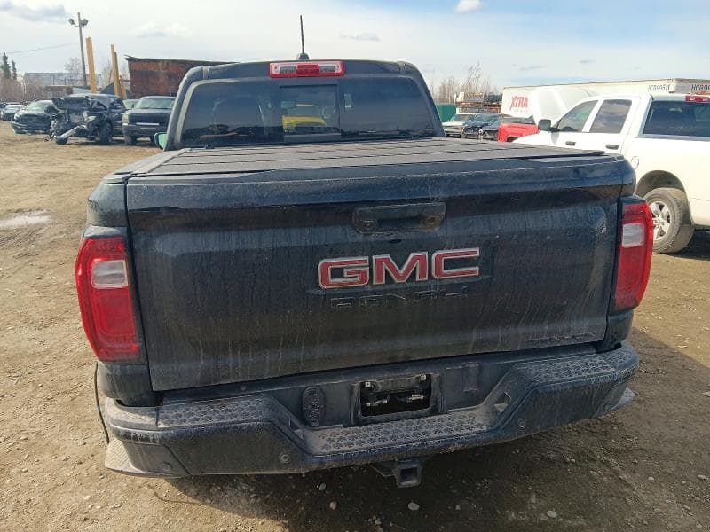 2024 GMC CANYON DENALI 6