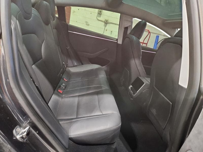 2025 TESLA MODEL 3 10