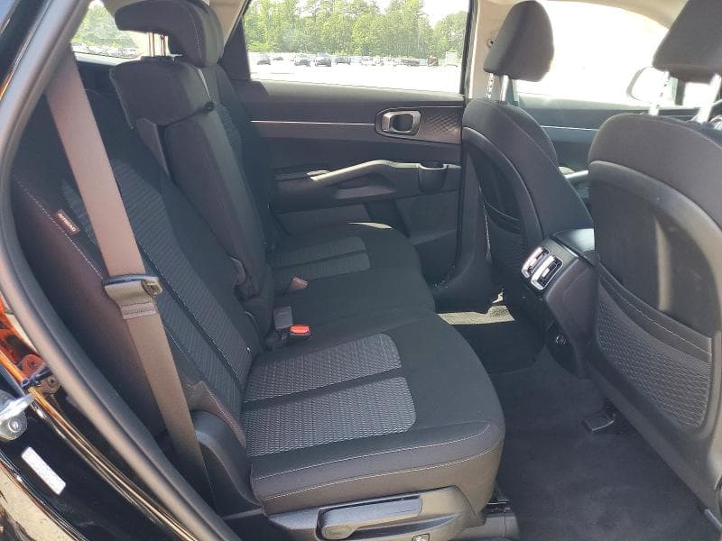 2024 KIA SORENTO LX LX 11
