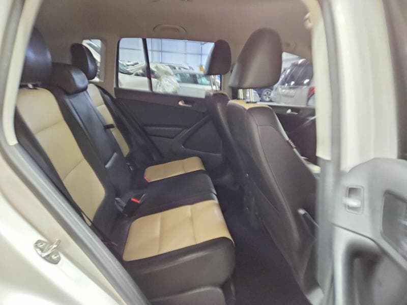 2017 VOLKSWAGEN TIGUAN S 11