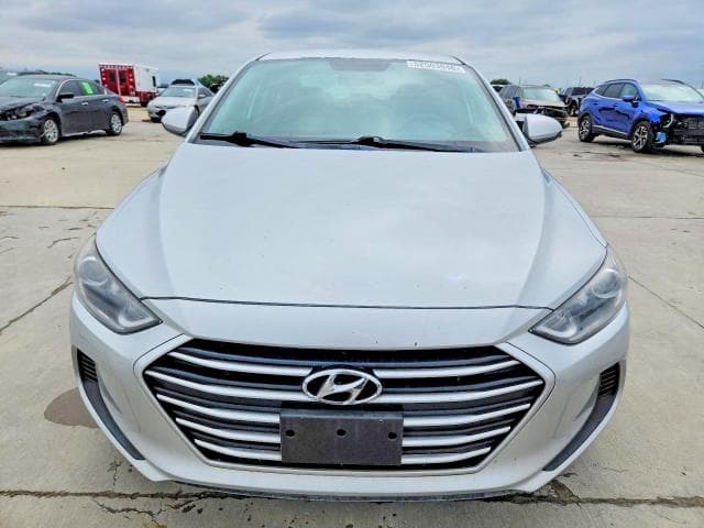 2017 HYUNDAI ELANTRA SE SE 5
