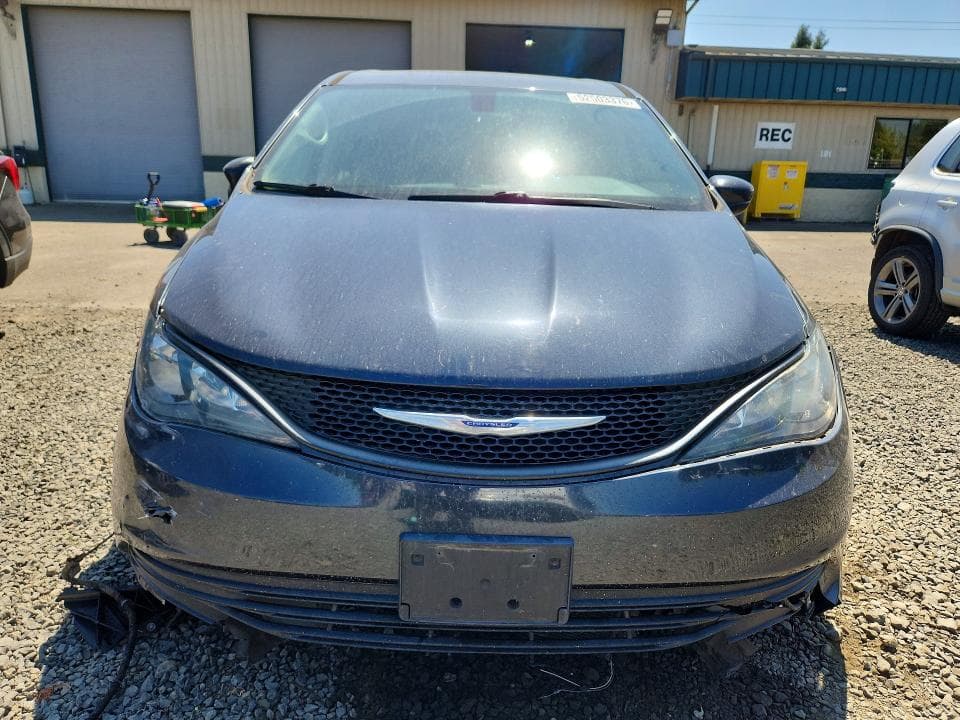 2019 CHRYSLER PACIFICA L L 5