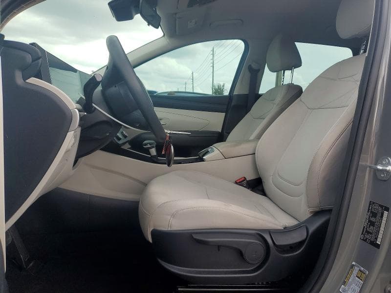 2025 HYUNDAI TUCSON SE 7