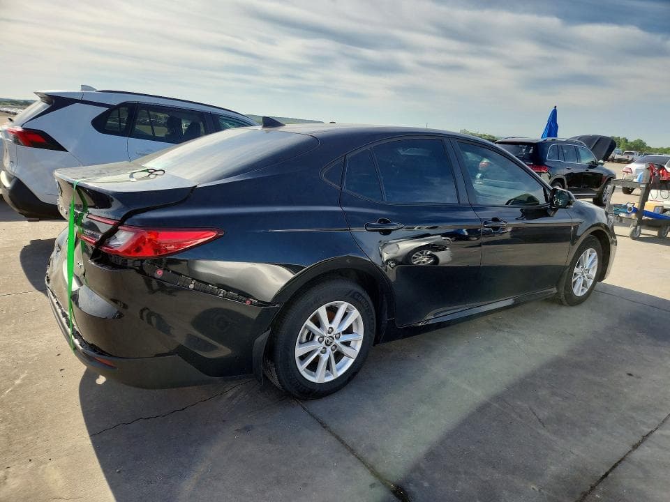 2025 TOYOTA CAMRY LE LE 3