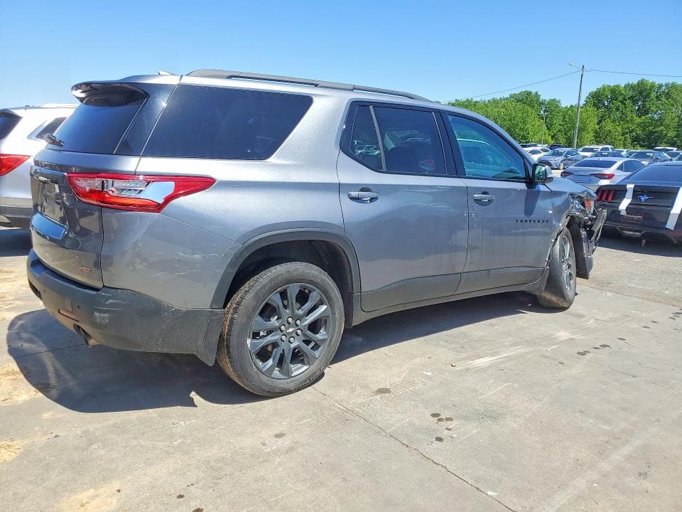 2021 CHEVROLET TRAVERSE RS 3