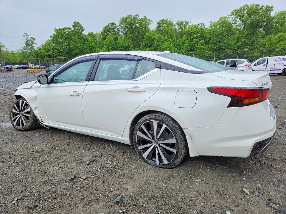 2022 NISSAN ALTIMA SR SR 2