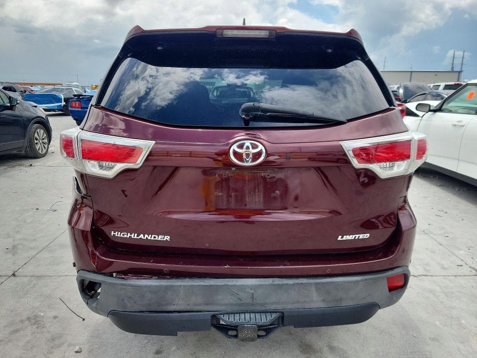 2016 TOYOTA HIGHLANDER LIMITED 6