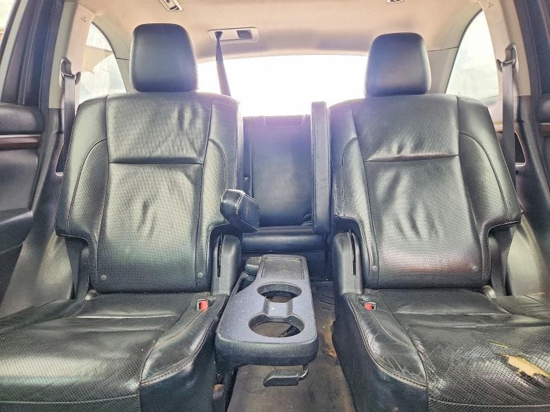 2016 TOYOTA HIGHLANDER LIMITED 10
