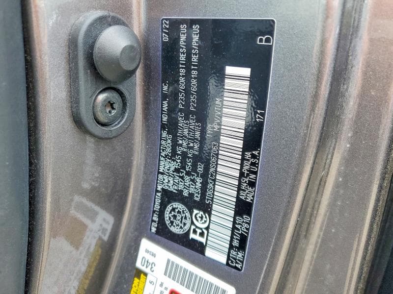 2022 TOYOTA SIENNA LE LE 15