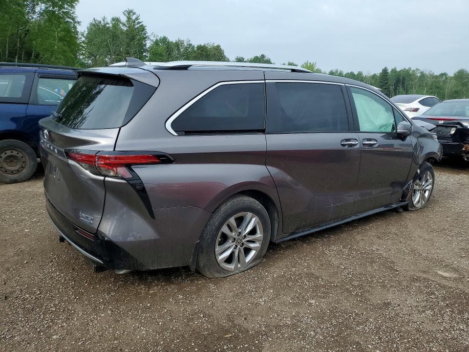2022 TOYOTA SIENNA LE LE 4