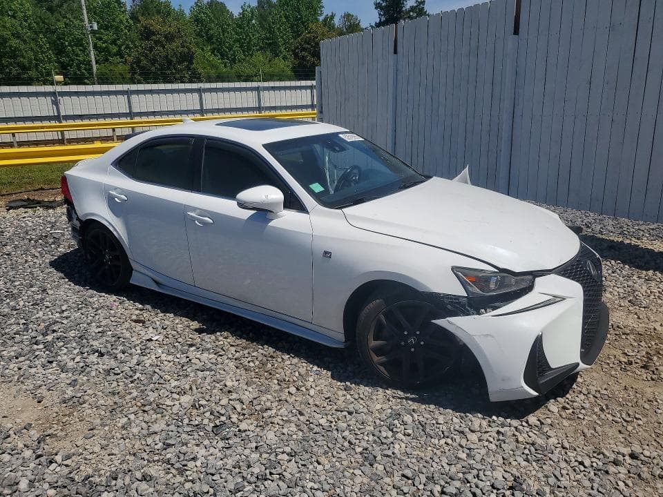 2017 LEXUS IS 200T 4