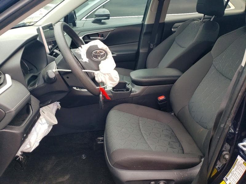 2025 TOYOTA RAV4 XLE XLE 7