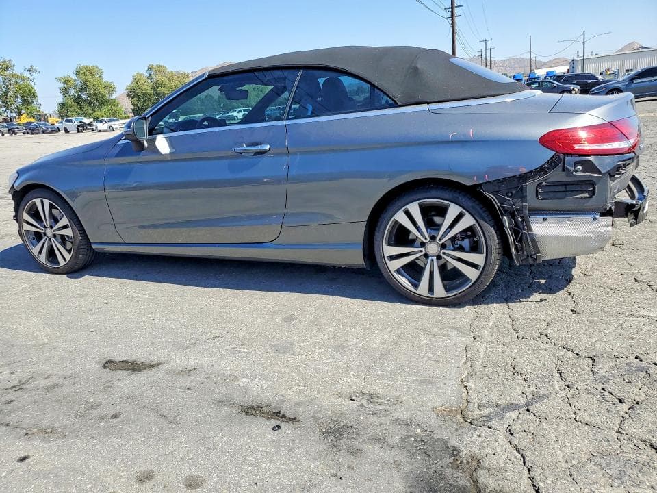 2017 MERCEDES-BENZ C 300 2