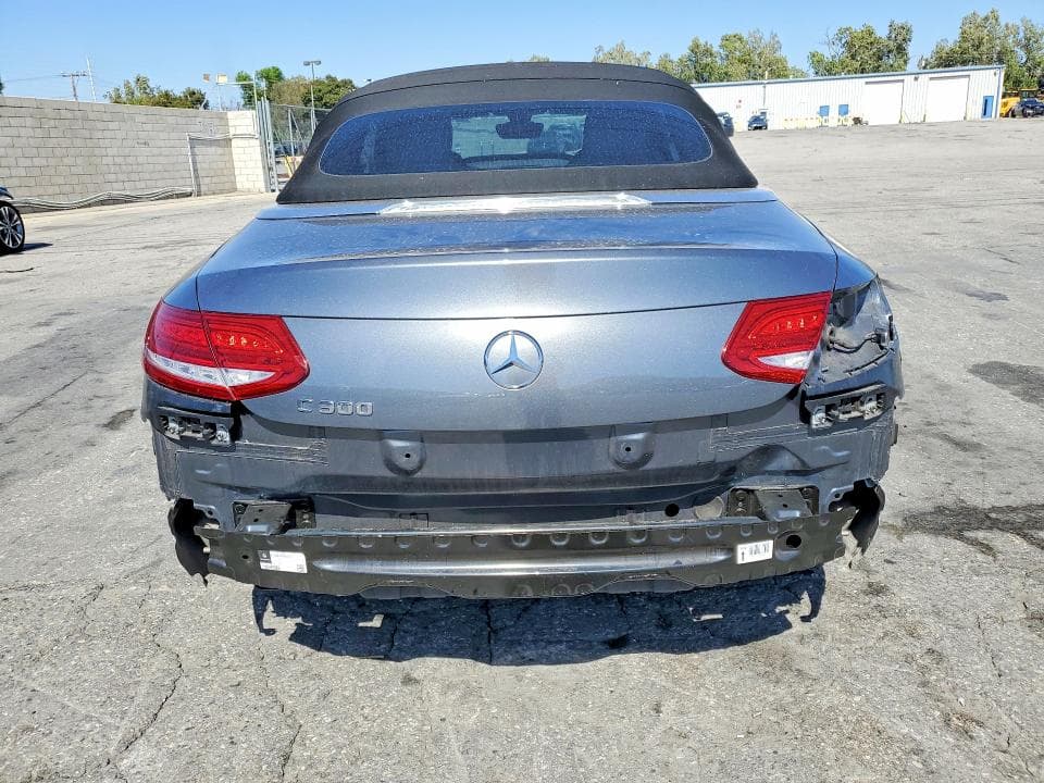 2017 MERCEDES-BENZ C 300 6
