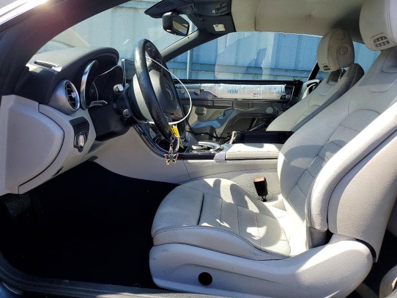 2017 MERCEDES-BENZ C 300 7