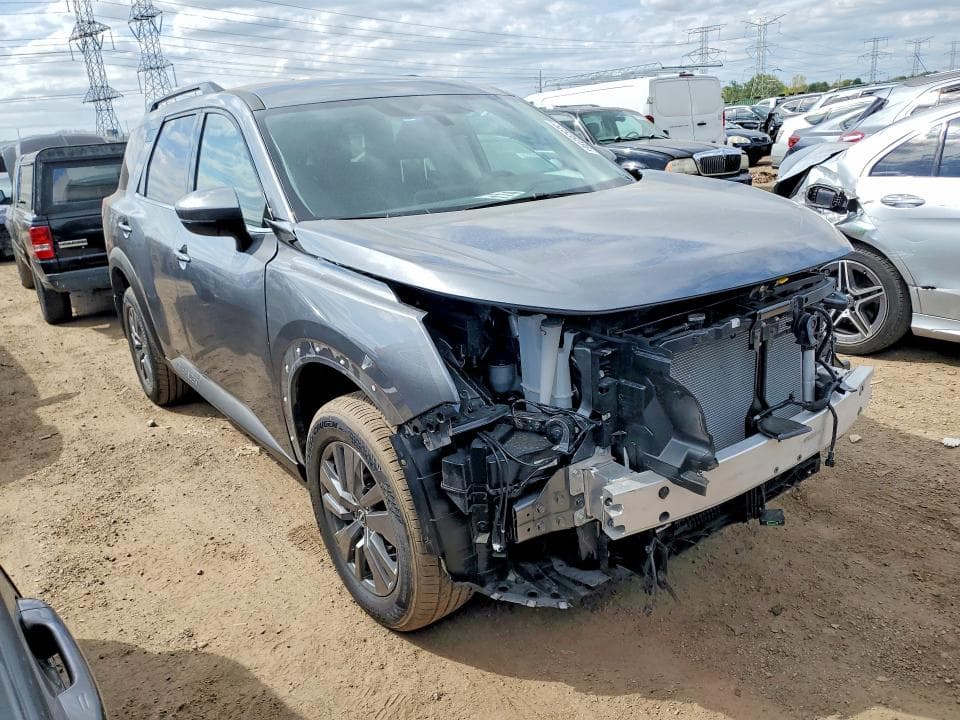 2025 NISSAN PATHFINDER SV 4