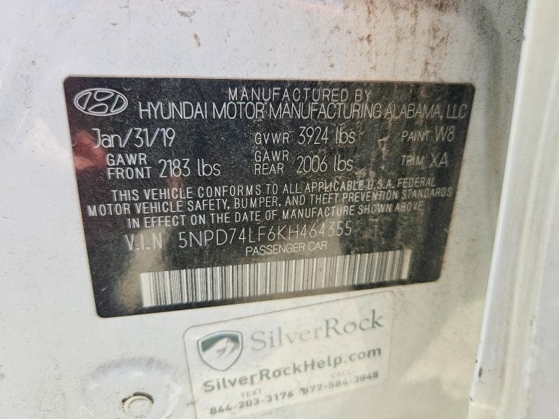 2019 HYUNDAI ELANTRA SE 12