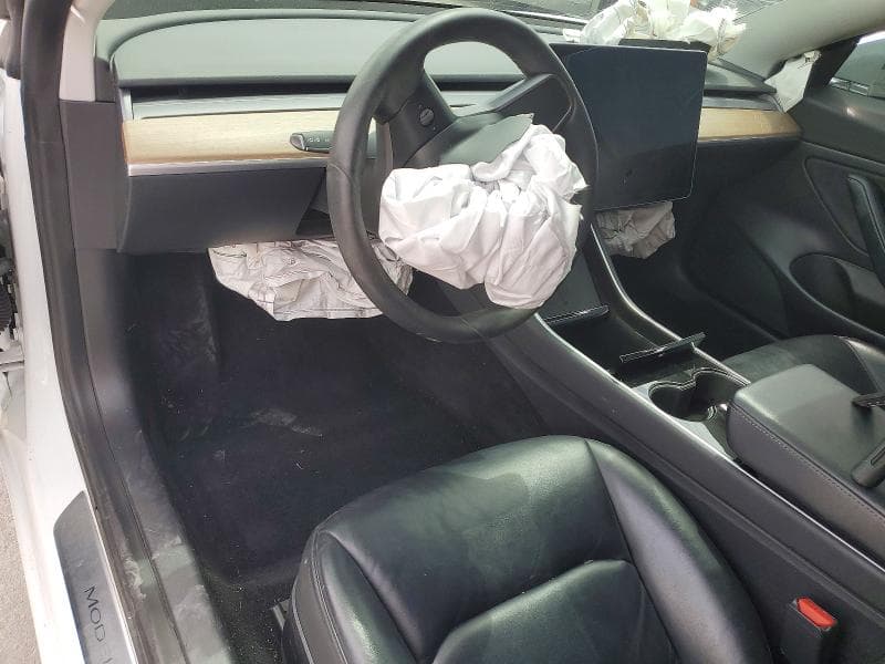 2020 TESLA MODEL 3 8