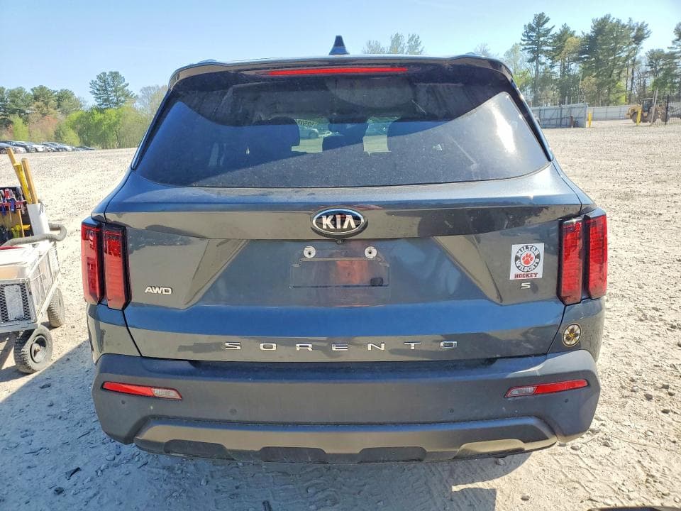 2021 KIA SORENTO S 6