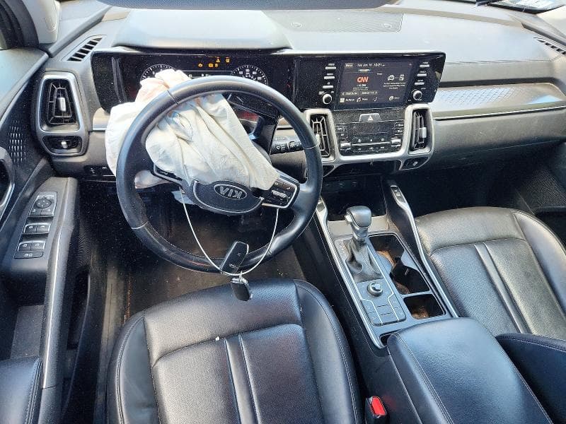 2021 KIA SORENTO S 8