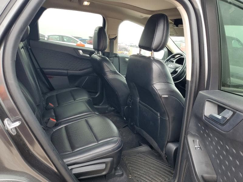 2020 FORD ESCAPE SE SPORT 10