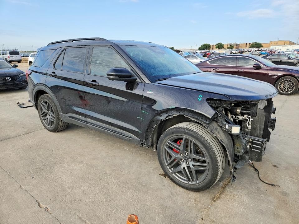 2025 FORD EXPLORER ST-LINE 5