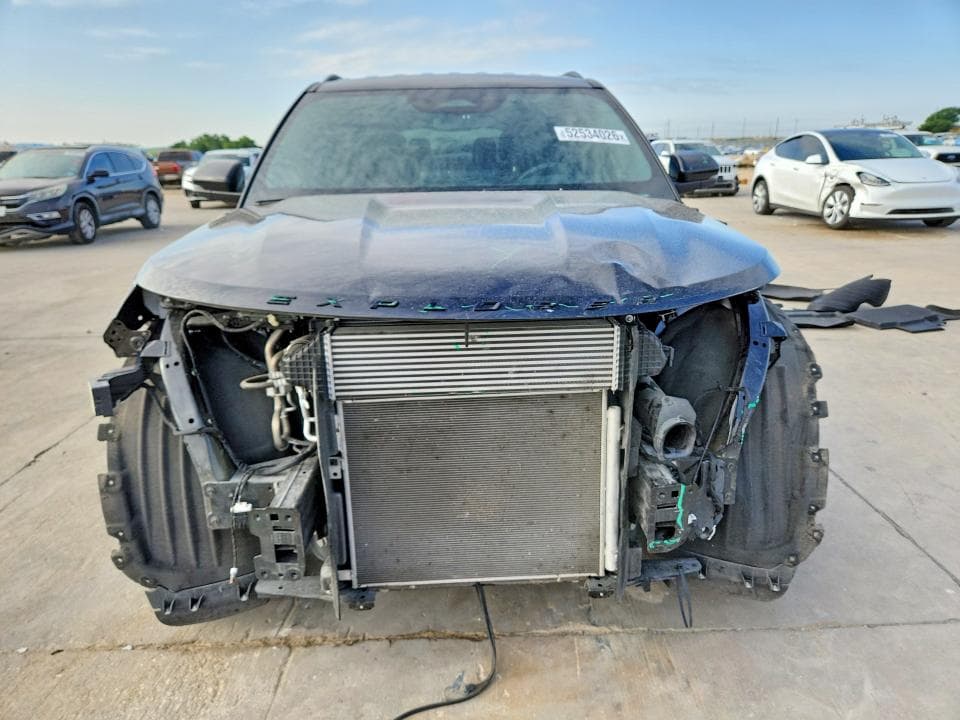 2025 FORD EXPLORER ST-LINE 6