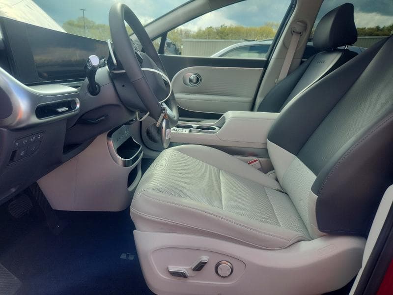 2026 HYUNDAI IONIQ 9 SEL SEL 7