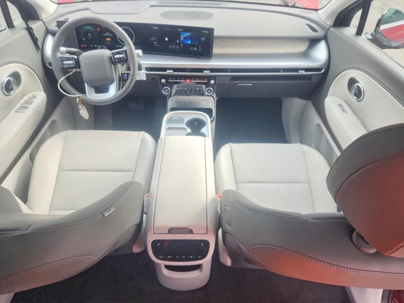 2026 HYUNDAI IONIQ 9 SEL SEL 8